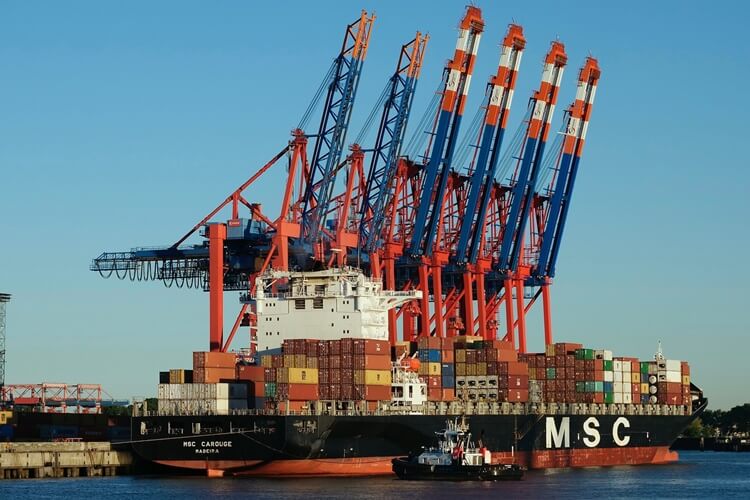 Hãng tàu MSC sắp vượt mặt hãng tàu Maersk